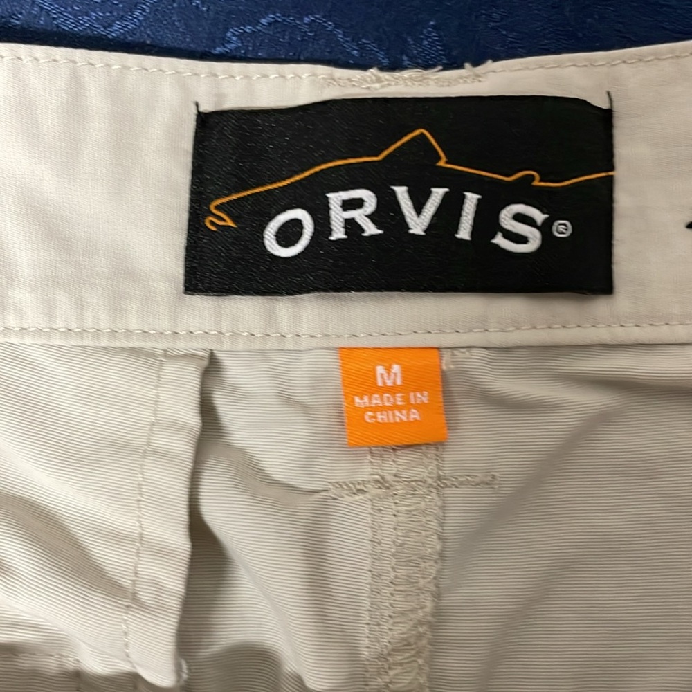 Orvis Men's Tan Cargo Shorts with Orange Zipper Accents, 3 pairs size M - Picture 6 of 10